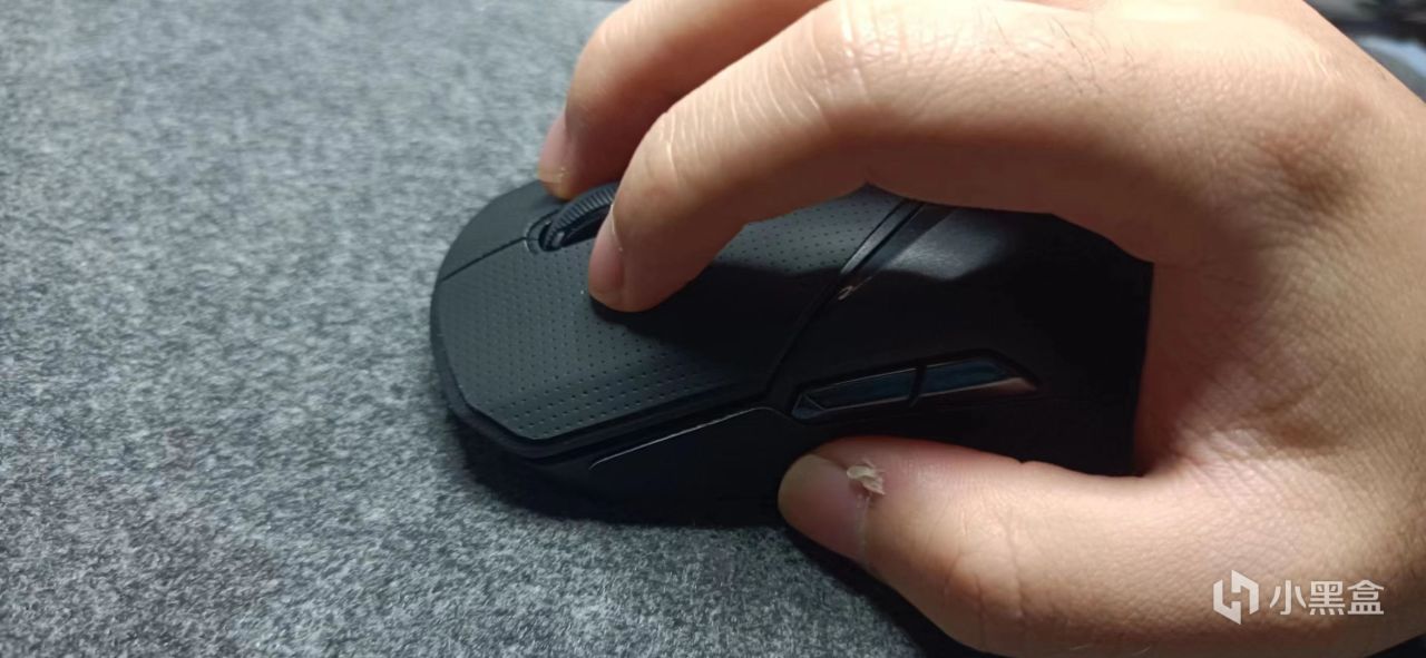 【球盟会】膜具优化，保留优点，轻量小巧的雷柏VT9pro mini 低价鼠标佼佼者