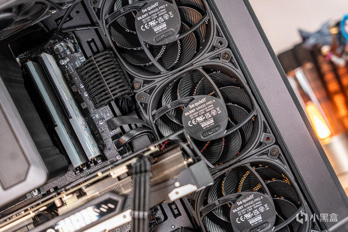 【球盟会】酷黑小爽——DARK ROCK PRO5+迫击炮2+索泰4060TI+乔思伯D300装机