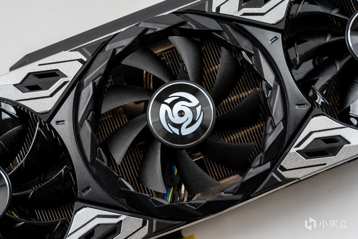 【球盟会】酷黑小爽——DARK ROCK PRO5+迫击炮2+索泰4060TI+乔思伯D300装机