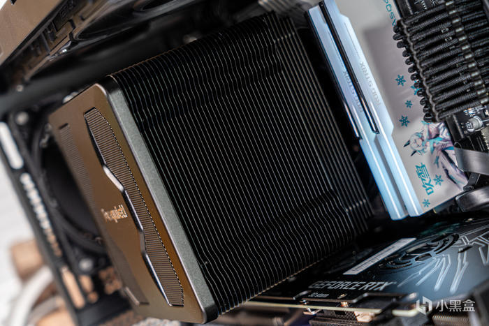 【球盟会】酷黑小爽——DARK ROCK PRO5+迫击炮2+索泰4060TI+乔思伯D300装机