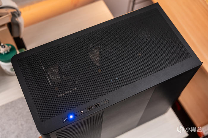 【球盟会】酷黑小爽——DARK ROCK PRO5+迫击炮2+索泰4060TI+乔思伯D300装机