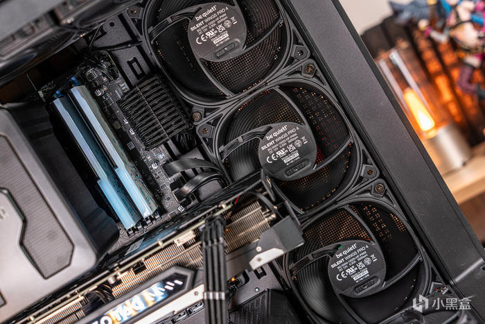 【球盟会】酷黑小爽——DARK ROCK PRO5+迫击炮2+索泰4060TI+乔思伯D300装机