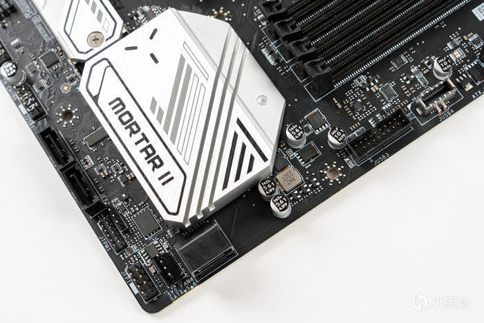 【球盟会】酷黑小爽——DARK ROCK PRO5+迫击炮2+索泰4060TI+乔思伯D300装机