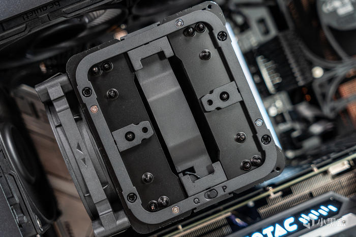 【球盟会】酷黑小爽——DARK ROCK PRO5+迫击炮2+索泰4060TI+乔思伯D300装机