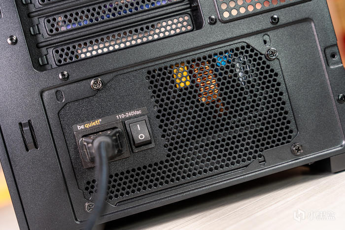 【球盟会】酷黑小爽——DARK ROCK PRO5+迫击炮2+索泰4060TI+乔思伯D300装机