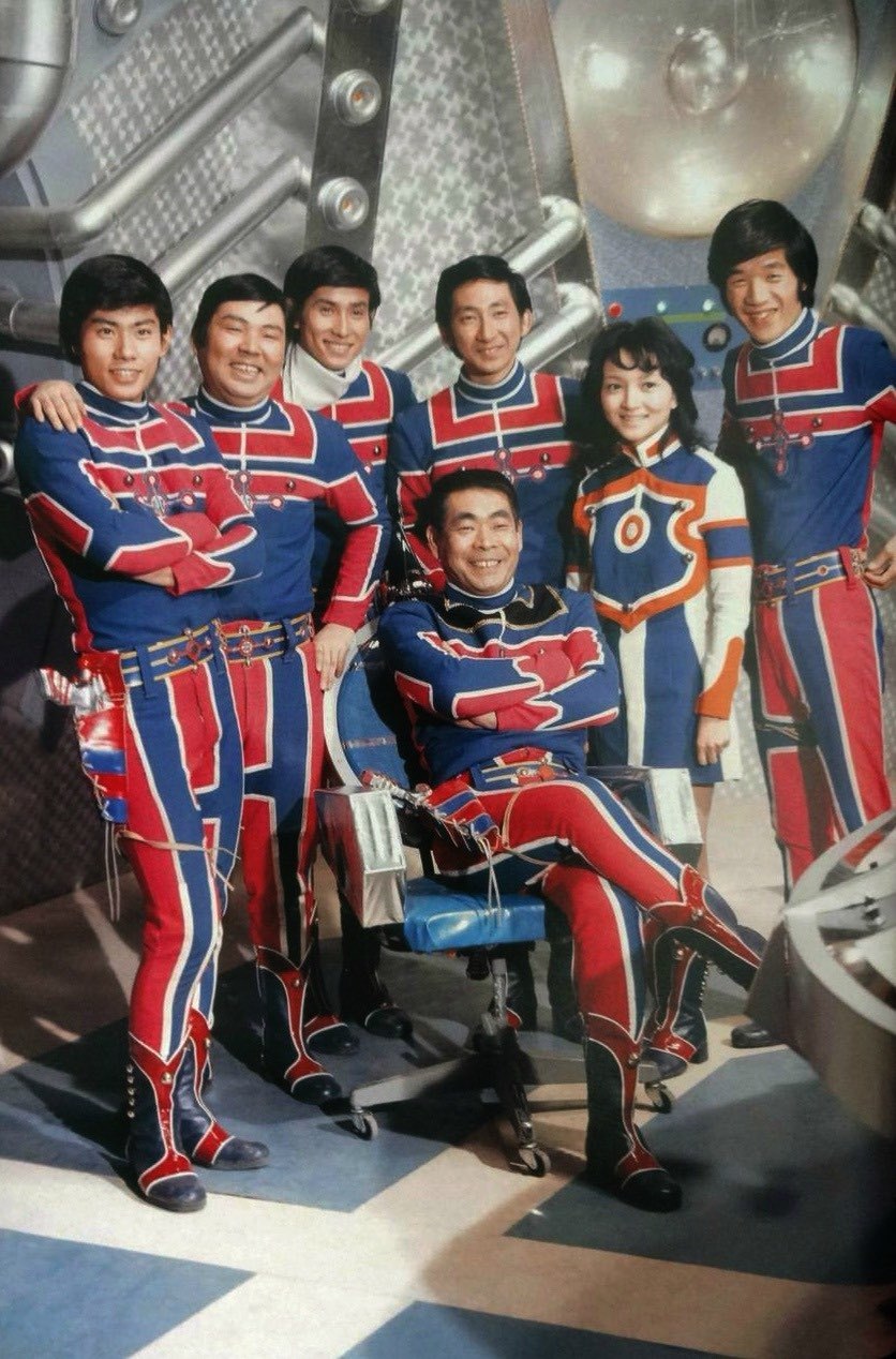 【球盟会】30年前上海小学生,在报纸上“锐评”《泰罗奥特曼》