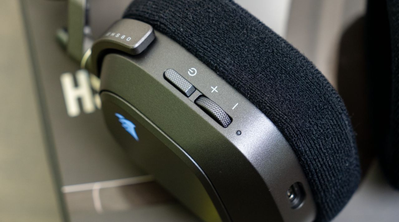 这耳机能让任何人都觉得好听——海盗船HS80Max