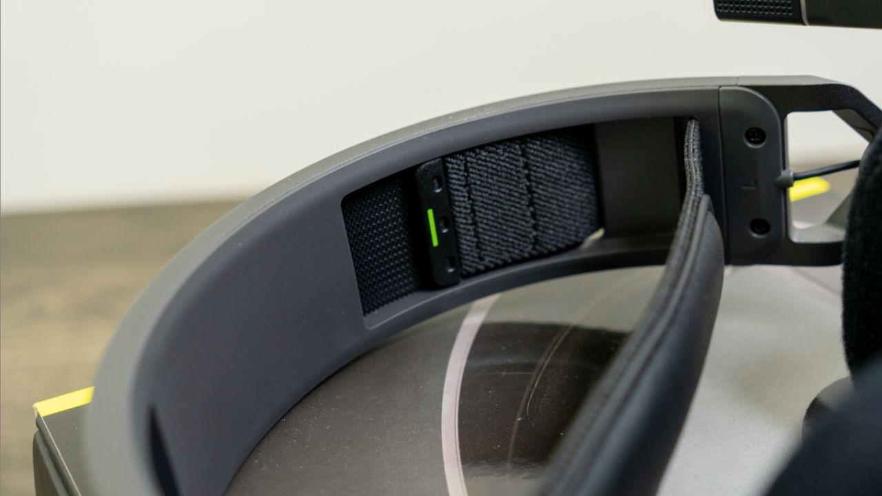 这耳机能让任何人都觉得好听——海盗船HS80Max