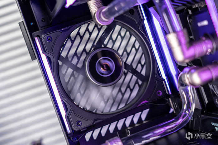 【球盟会】紫金绽放——ROG X670E Extreme + 创世神GR701分体水冷装机展示