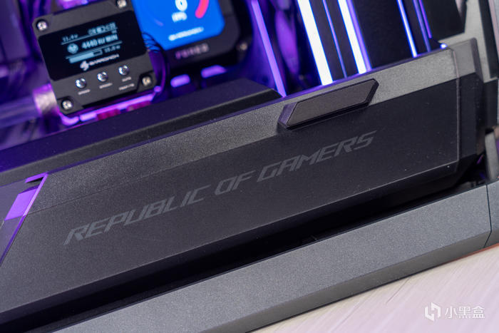 【球盟会】紫金绽放——ROG X670E Extreme + 创世神GR701分体水冷装机展示