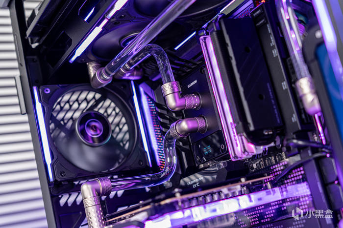 【球盟会】紫金绽放——ROG X670E Extreme + 创世神GR701分体水冷装机展示