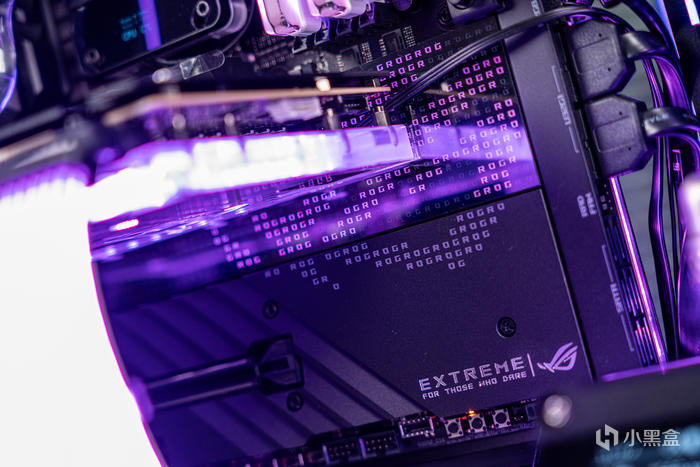 【球盟会】紫金绽放——ROG X670E Extreme + 创世神GR701分体水冷装机展示