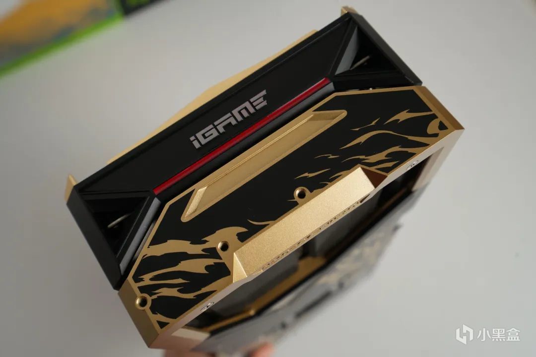 【球盟会】IP联名+深度定制 iGame RTX 4070 SUPER 雾山五行 定制版，开箱