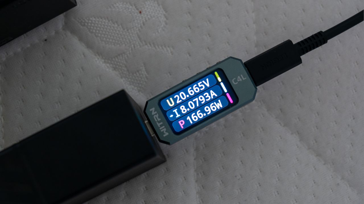 【球盟会】Y7000P外出时的完美搭档？——联想拯救者170W氮化镓电源评测