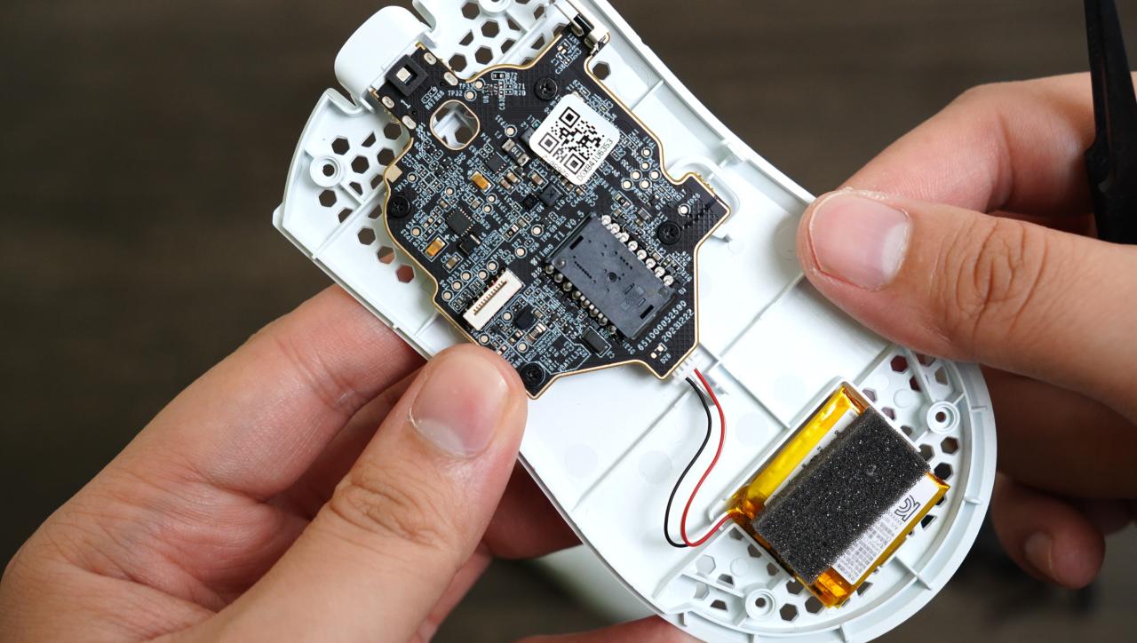 【球盟会】毒蝰V3专业版首发拆解，原生8000Hz回报率，地表最强抓握鼠来了