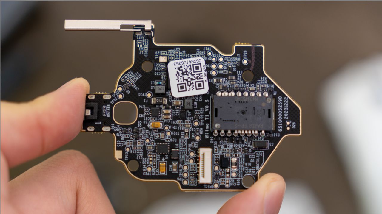 【球盟会】毒蝰V3专业版首发拆解，原生8000Hz回报率，地表最强抓握鼠来了