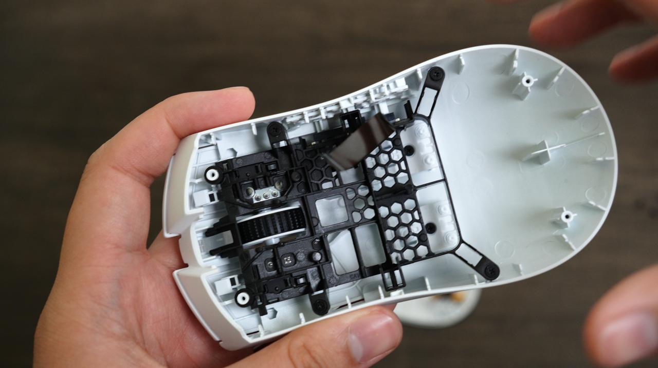 【球盟会】毒蝰V3专业版首发拆解，原生8000Hz回报率，地表最强抓握鼠来了