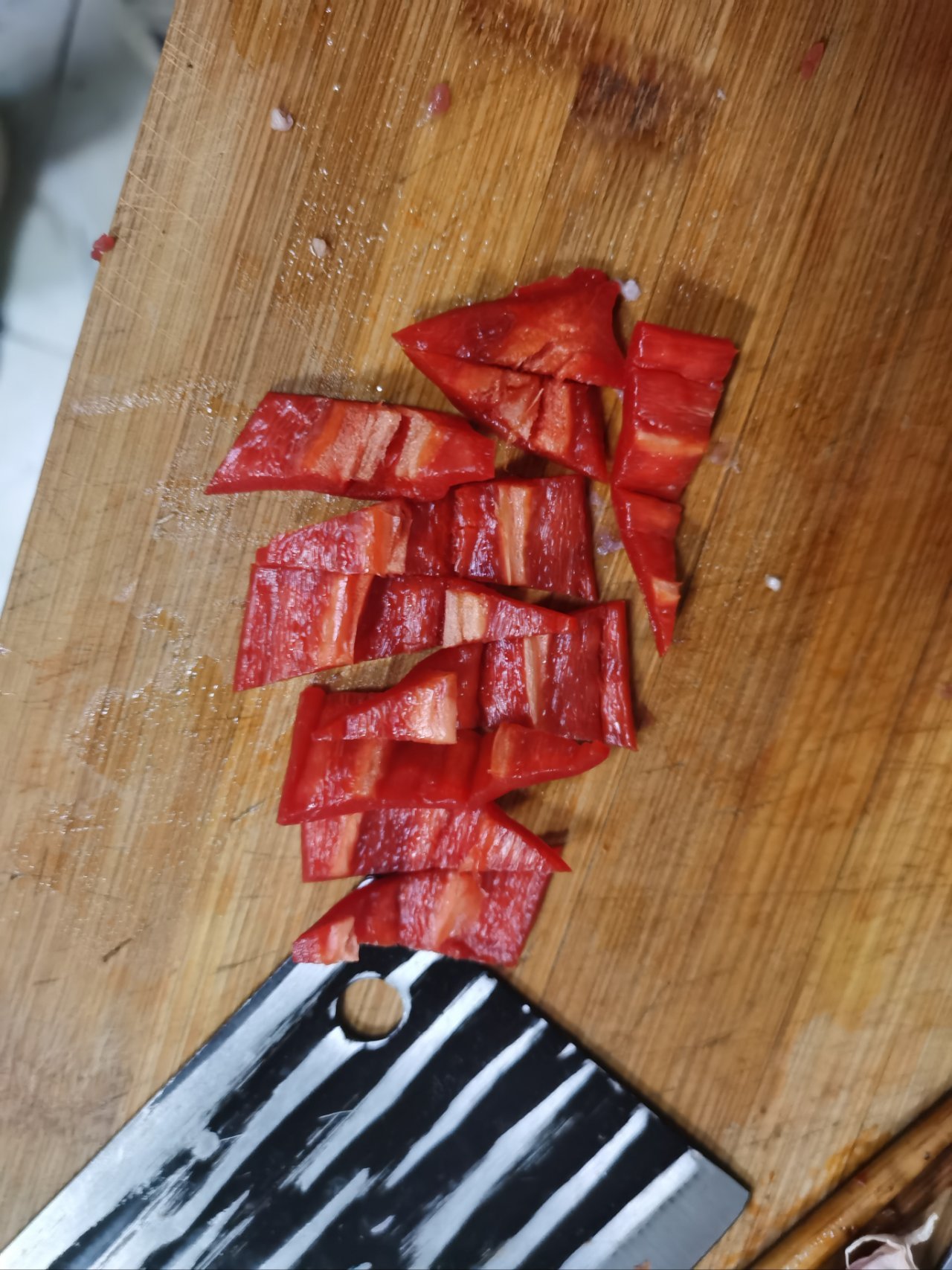 公司新来的实习生居然想吃我的牛牛！