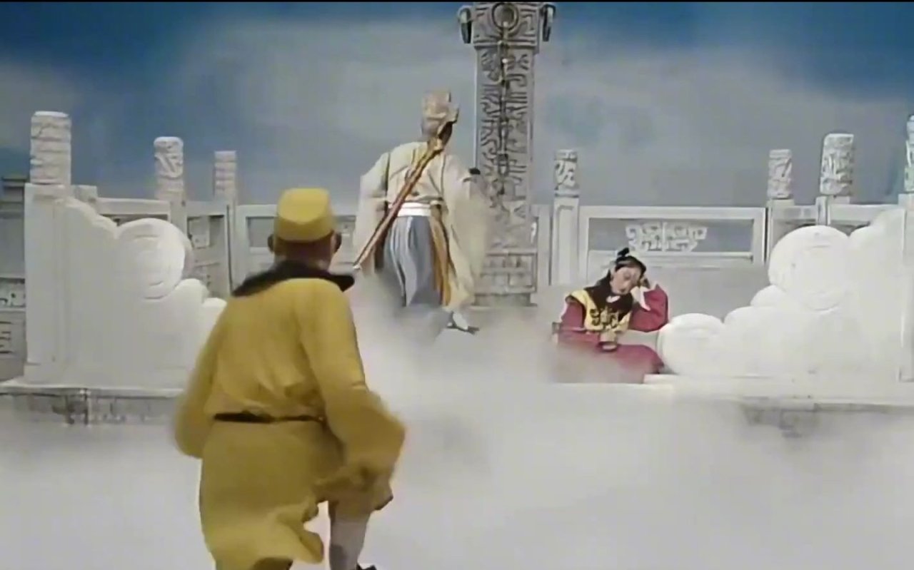 【球盟会】你在大学里遇到过哪些离谱的经历呢？