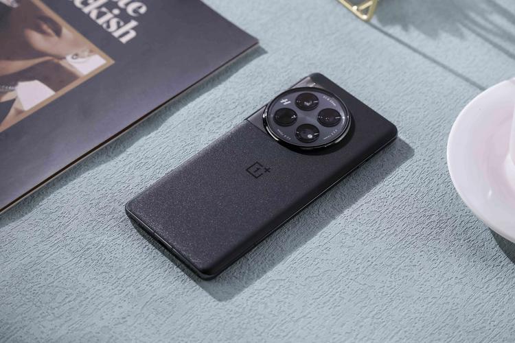 【球盟会】销量下降怎么办？降价就好了：618推荐几款评价还不错滴手机！