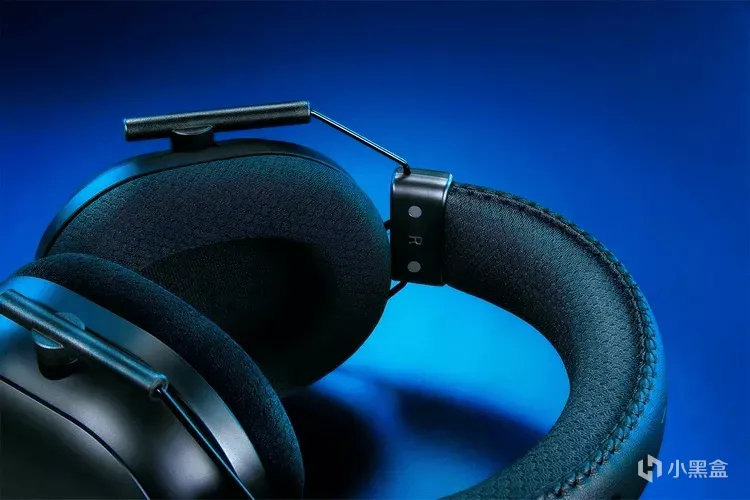 618游戏耳机哪家强？雷蛇新款黑鲨v2pro会一枝独秀吗？主机小棉袄
