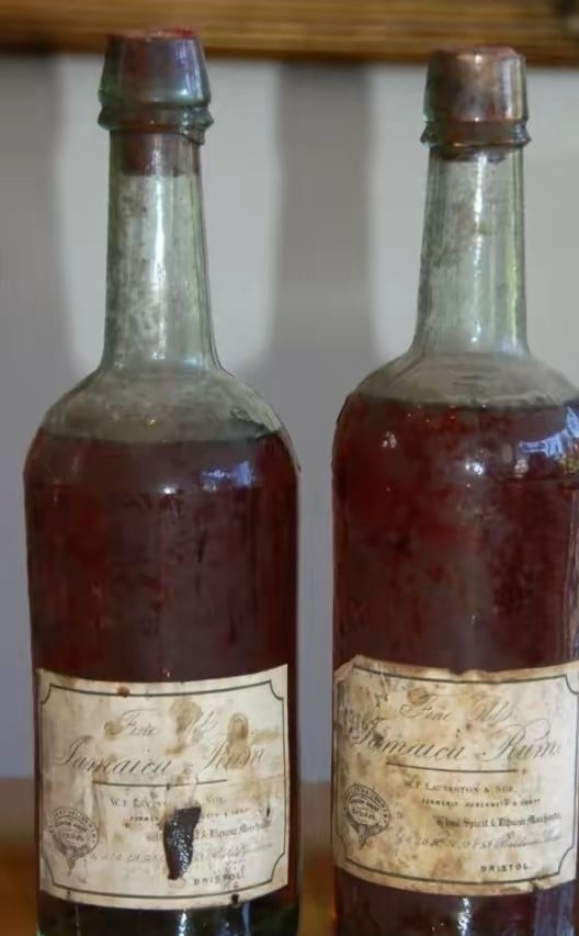 【球盟会】海盗为何偏爱朗姆酒？朗姆酒真是海盗们的首选吗？