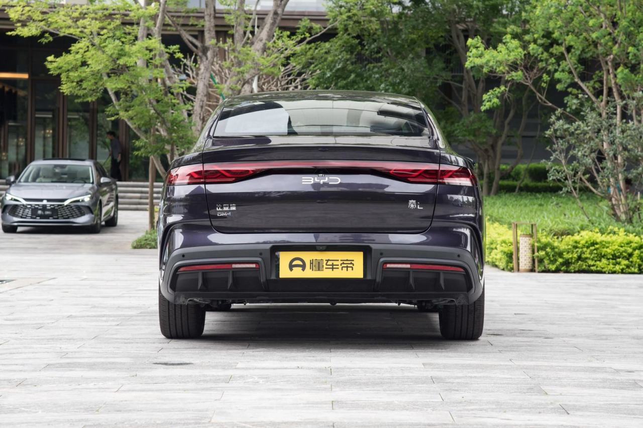 【球盟会】每天认识一辆车,《比亚迪 秦》