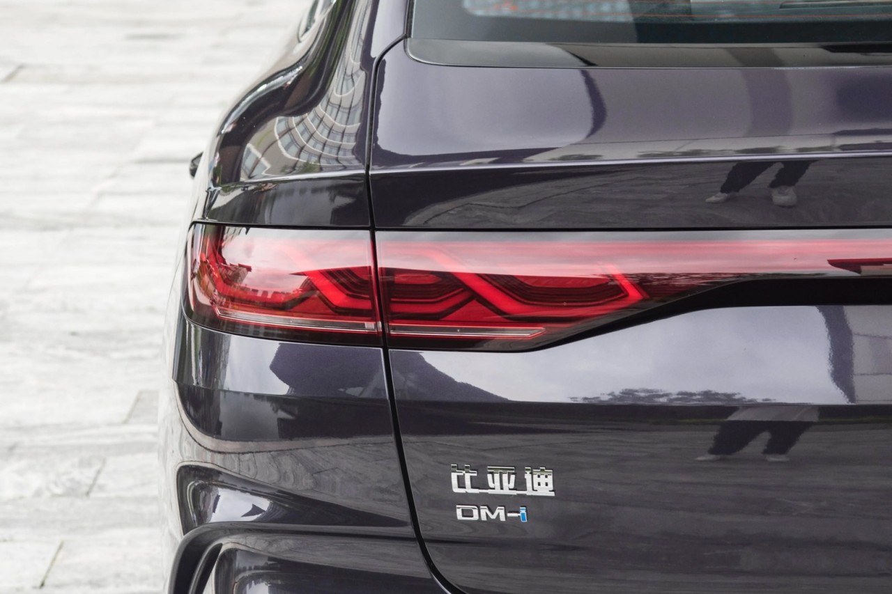 【球盟会】每天认识一辆车,《比亚迪 秦》