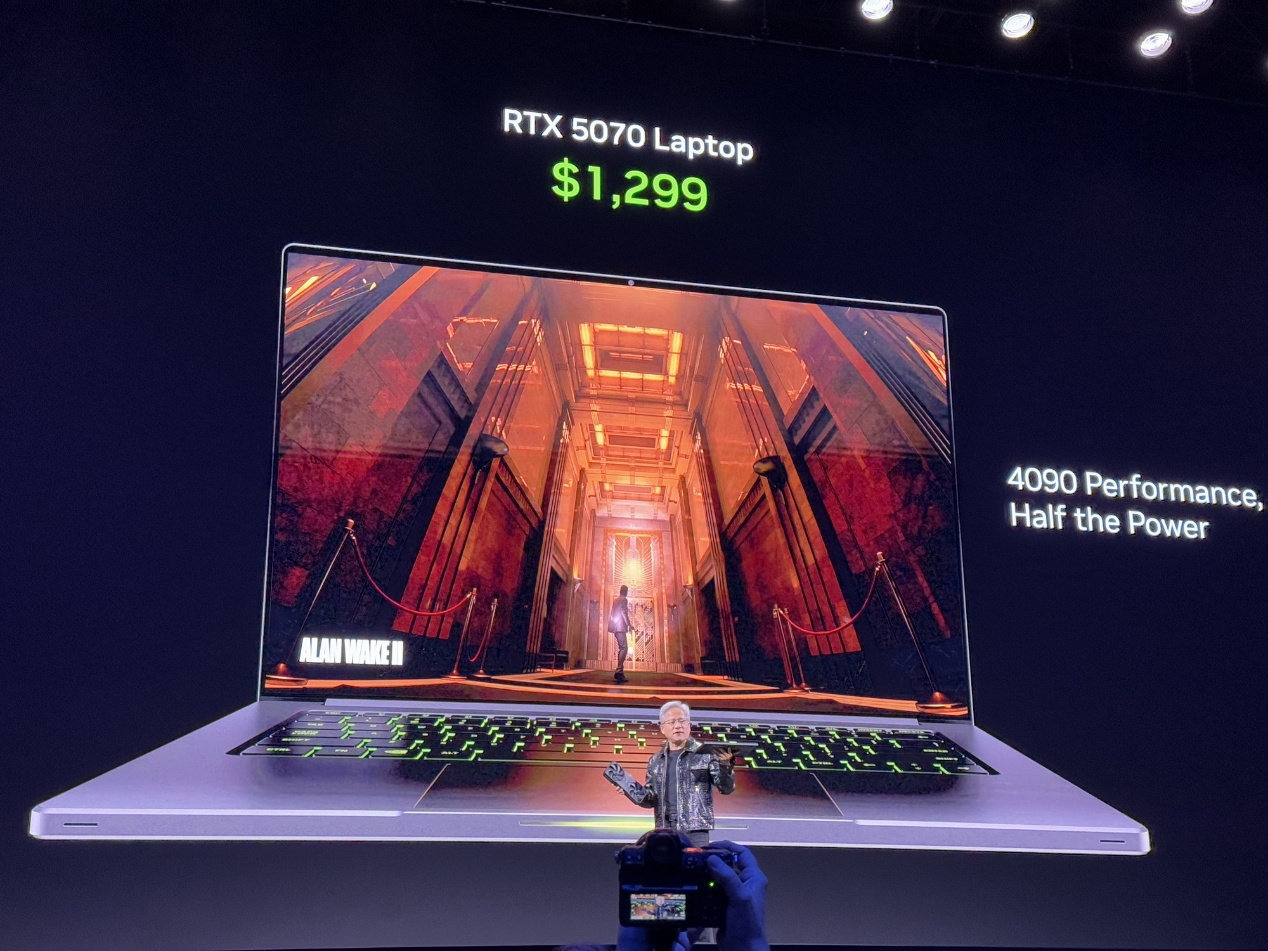 GeForce RTX 50系列GPU現場看，性能最高提升8倍，瞬秒RTX 4090！-第11張