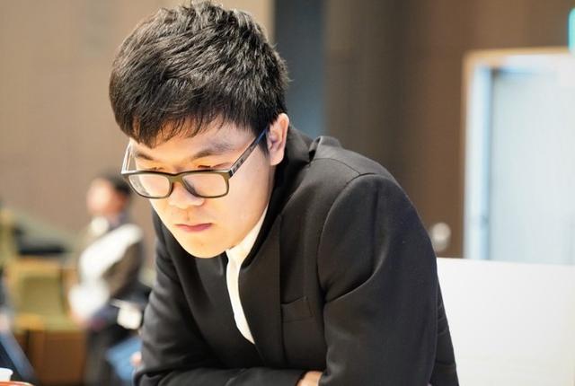 【球盟会】围甲总决赛：柯洁首回合取胜，将与小申对决争冠！