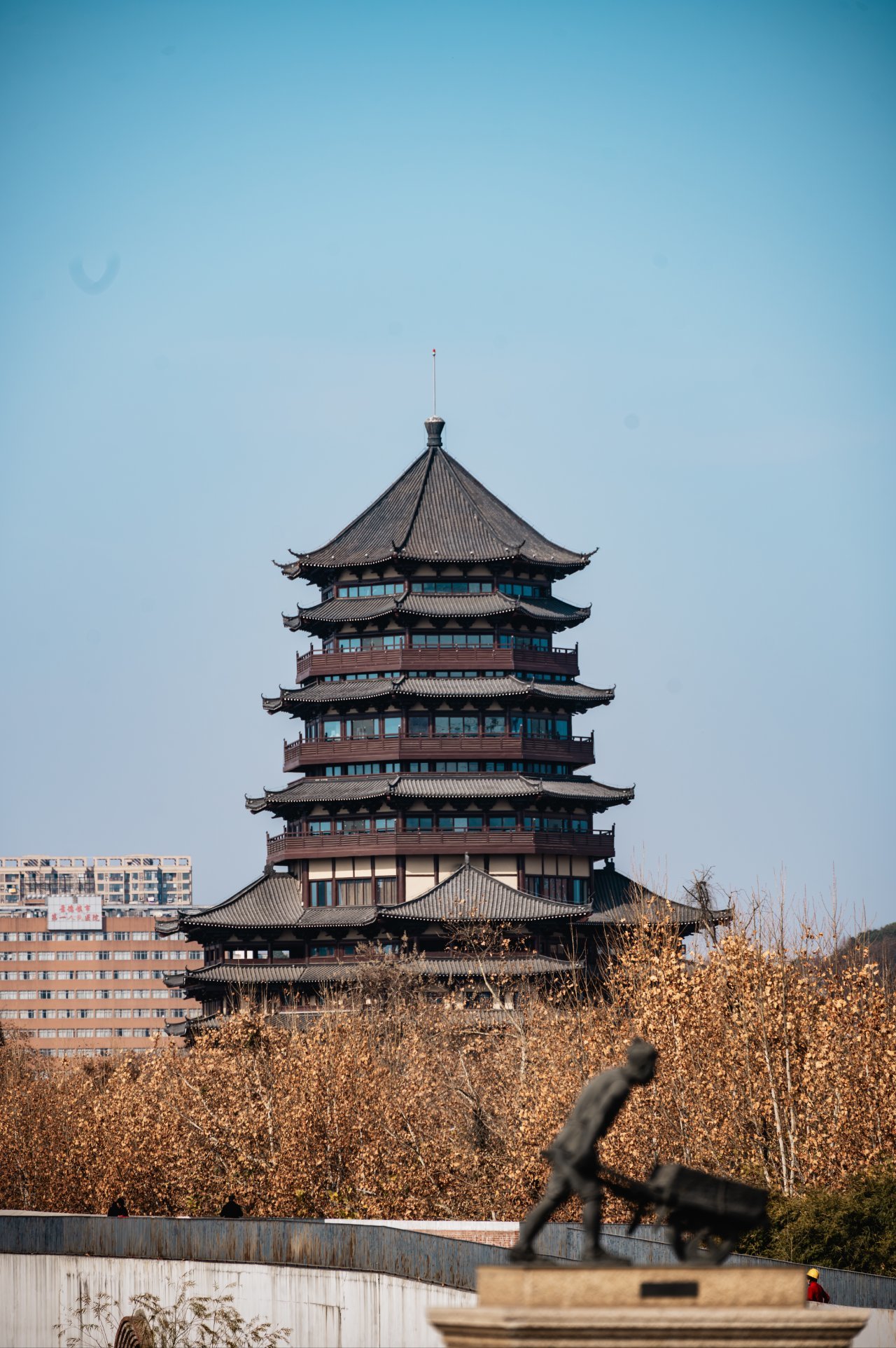 大学生回家旅旅游