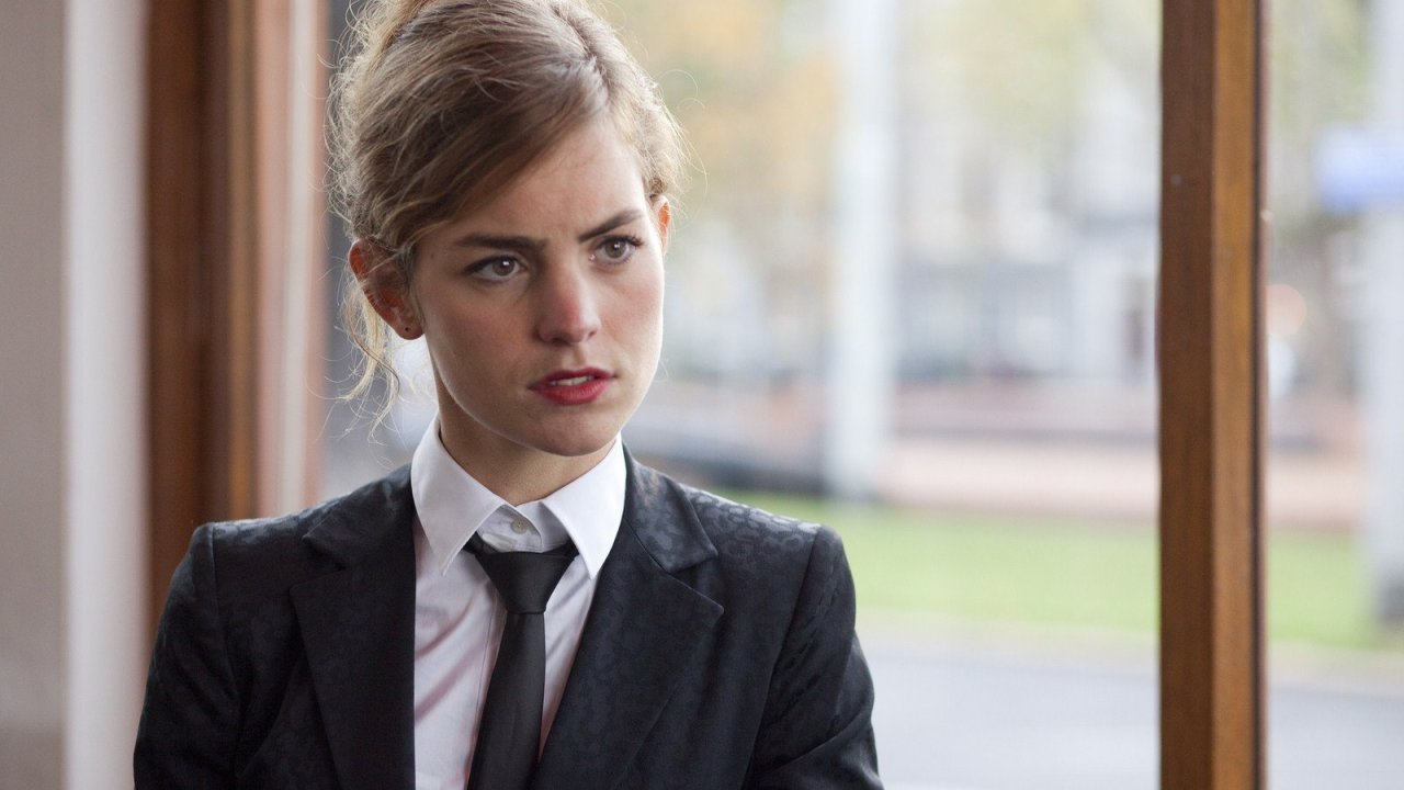 游戏女神在影视中是怎样的？盘点反差女演员（犯错版）