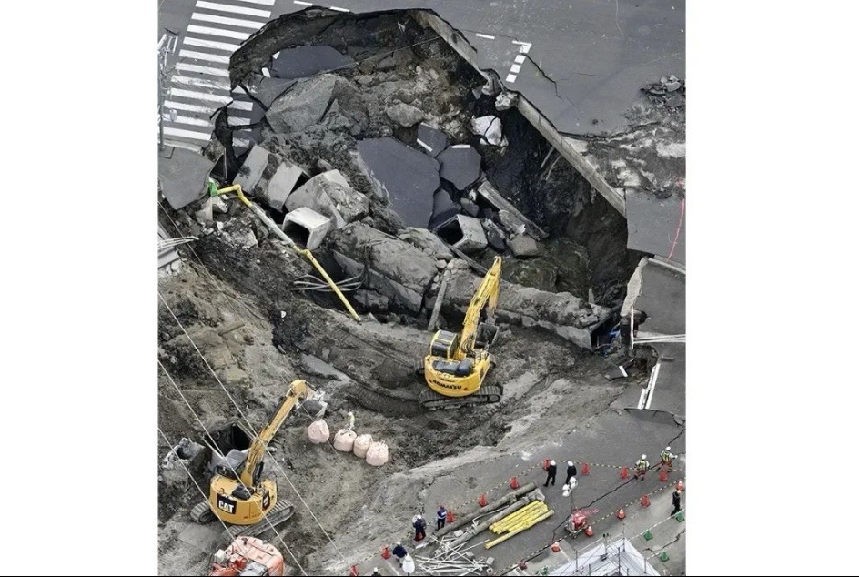 日本74岁大爷掉进坑里，三个月过去了还没救出来