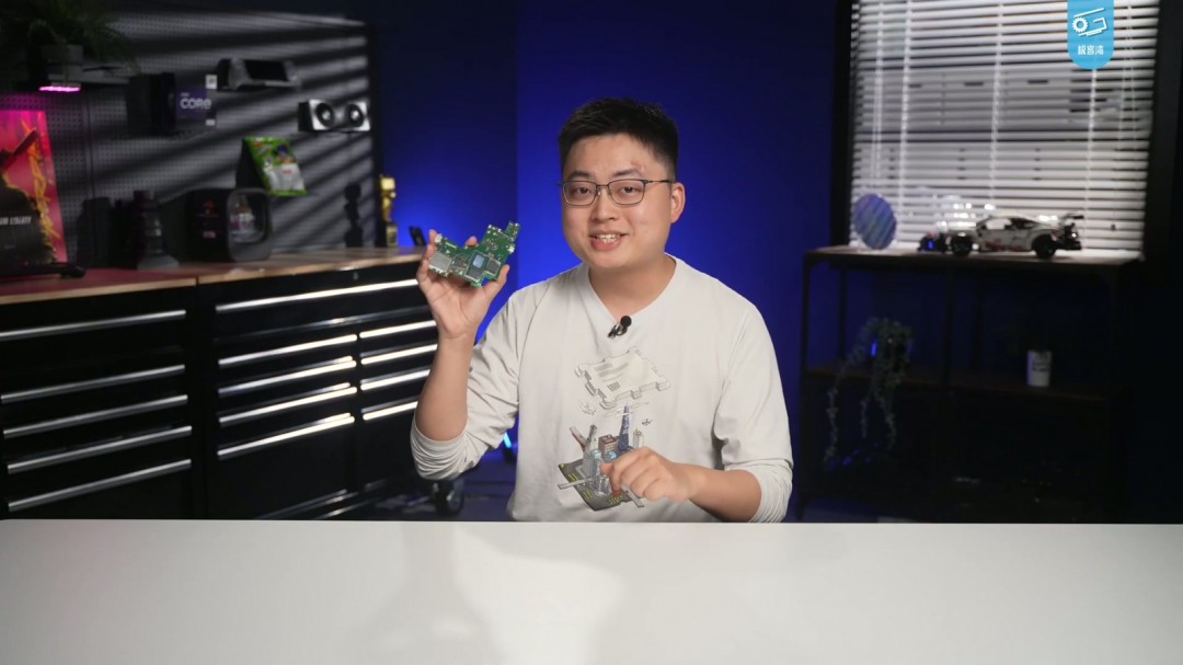 性能如何？极客湾全球首次拆解Switch2芯片