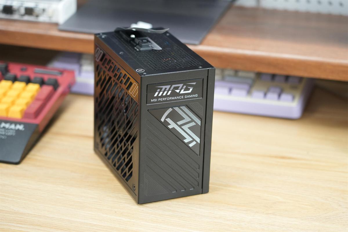 微星 MPG A1000GS PCIE5暗黑电源，藏着哪些让硬件狂飙的秘密？-第7张
