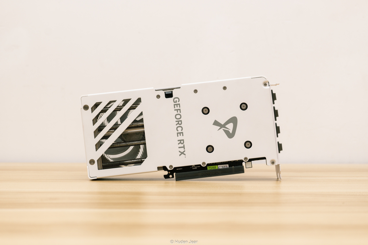 RTX5060Ti 16GB游戏性能测评：咱平民玩家也能入的50系-第12张