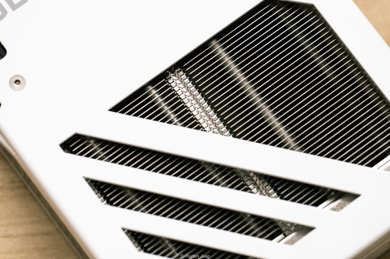 RTX5060Ti 16GB游戏性能测评：咱平民玩家也能入的50系-第15张