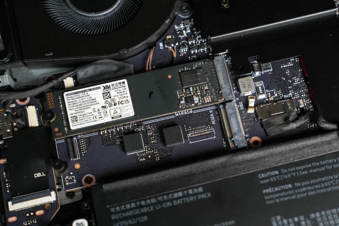 质感优秀 七彩虹 iGame M16 Origo 游戏全能本 开箱测试-第14张