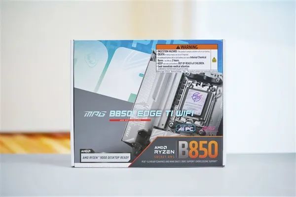 技嘉经典超频主板回归！竟然有超级复古PS/2接口