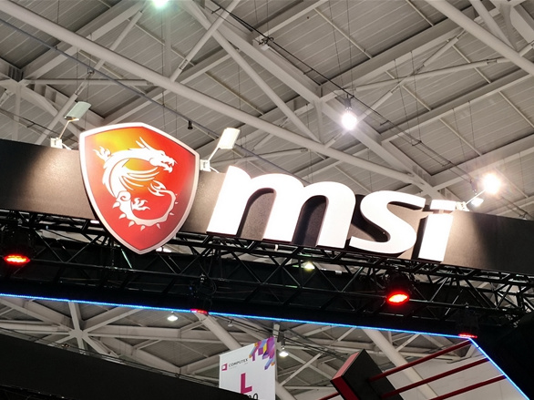 技嘉经典超频主板回归！竟然有超级复古PS/2接口