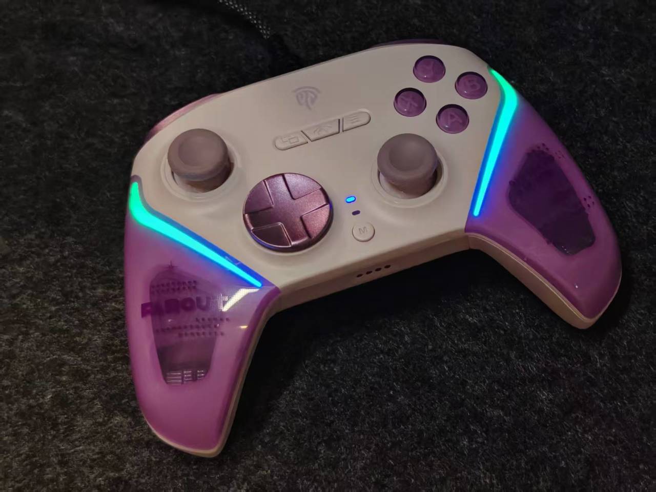 六月份各价位最值得购买的手柄，30w人看过的攻略你确定不看？