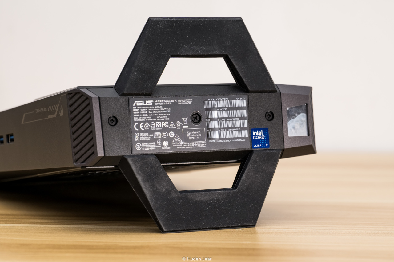 ROG NUC 2025 迷你主机测评：富哥们救一救啊