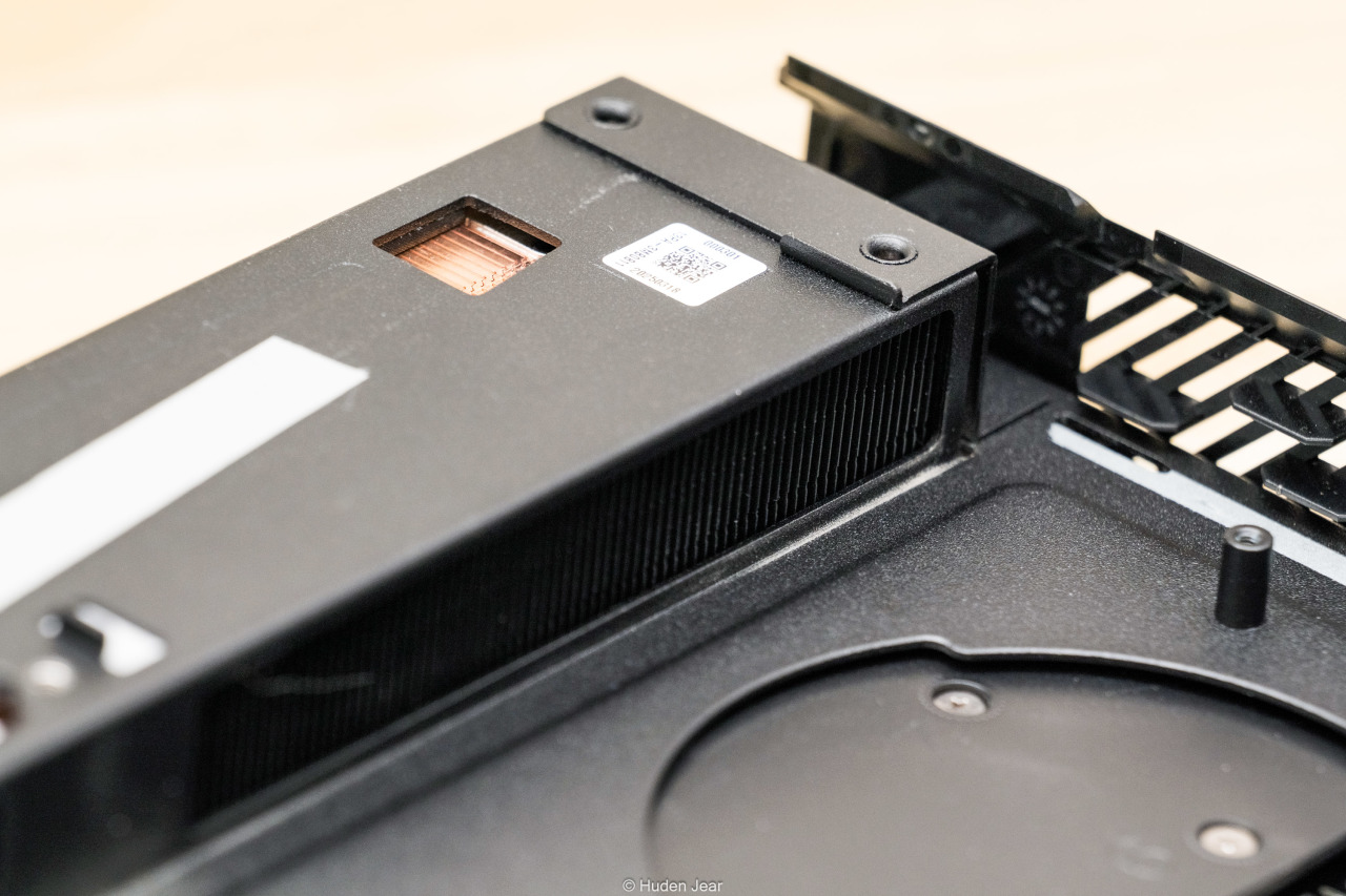 ROG NUC 2025 迷你主机测评：富哥们救一救啊