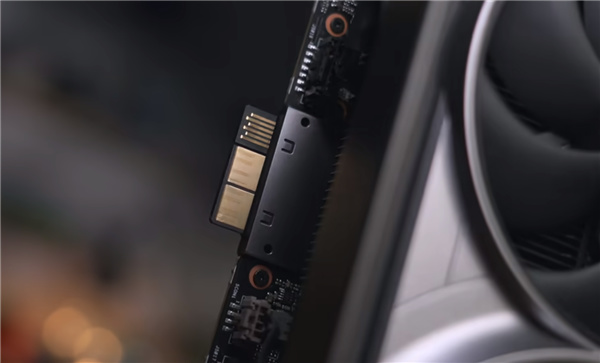【球盟会】显存只剩24GB!再割一刀的RTX 5090DD来了:降价不可能