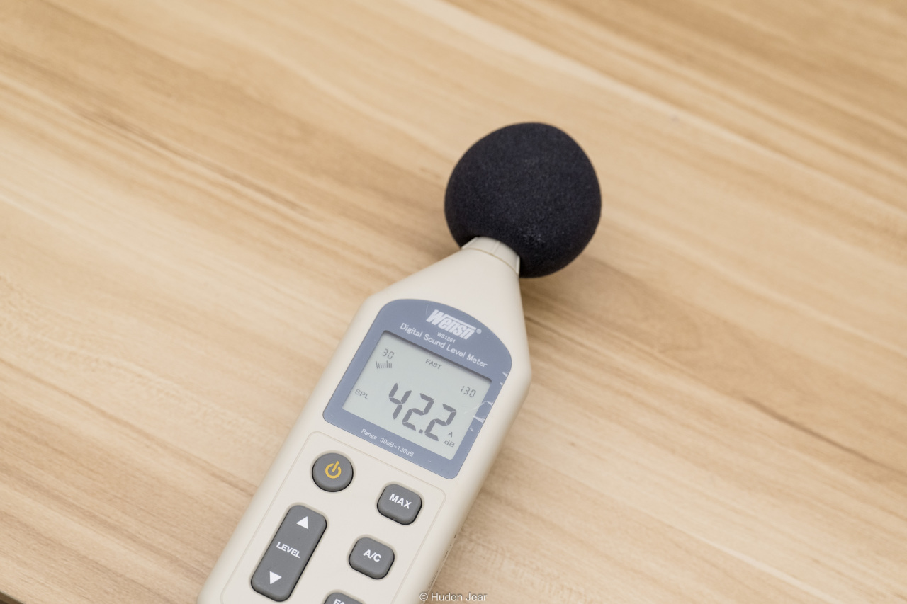 ROG NUC 2025 迷你主机测评：富哥们救一救啊