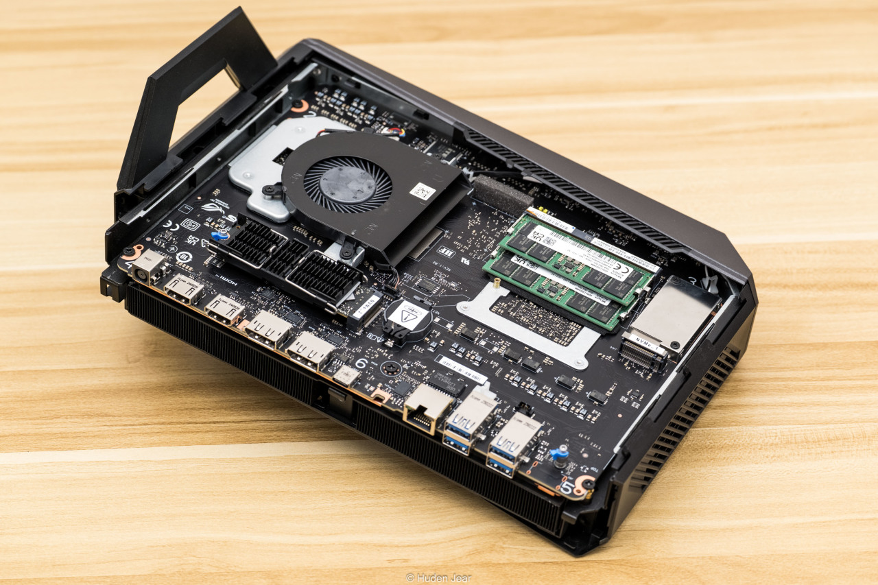 ROG NUC 2025 迷你主机测评：富哥们救一救啊