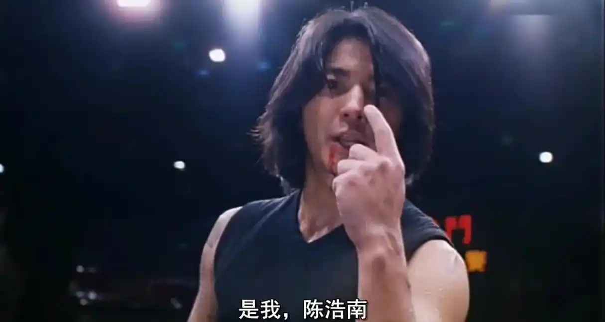 郑伊健美国被偶遇，网友：真是不管多帅，最后都是“赵本山”！