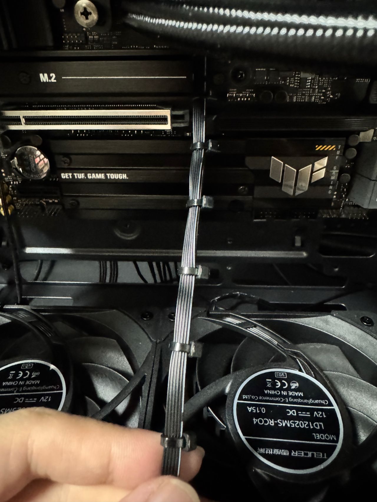 【记录】盒友重度 CS2  9800X3D TUF5070Ti