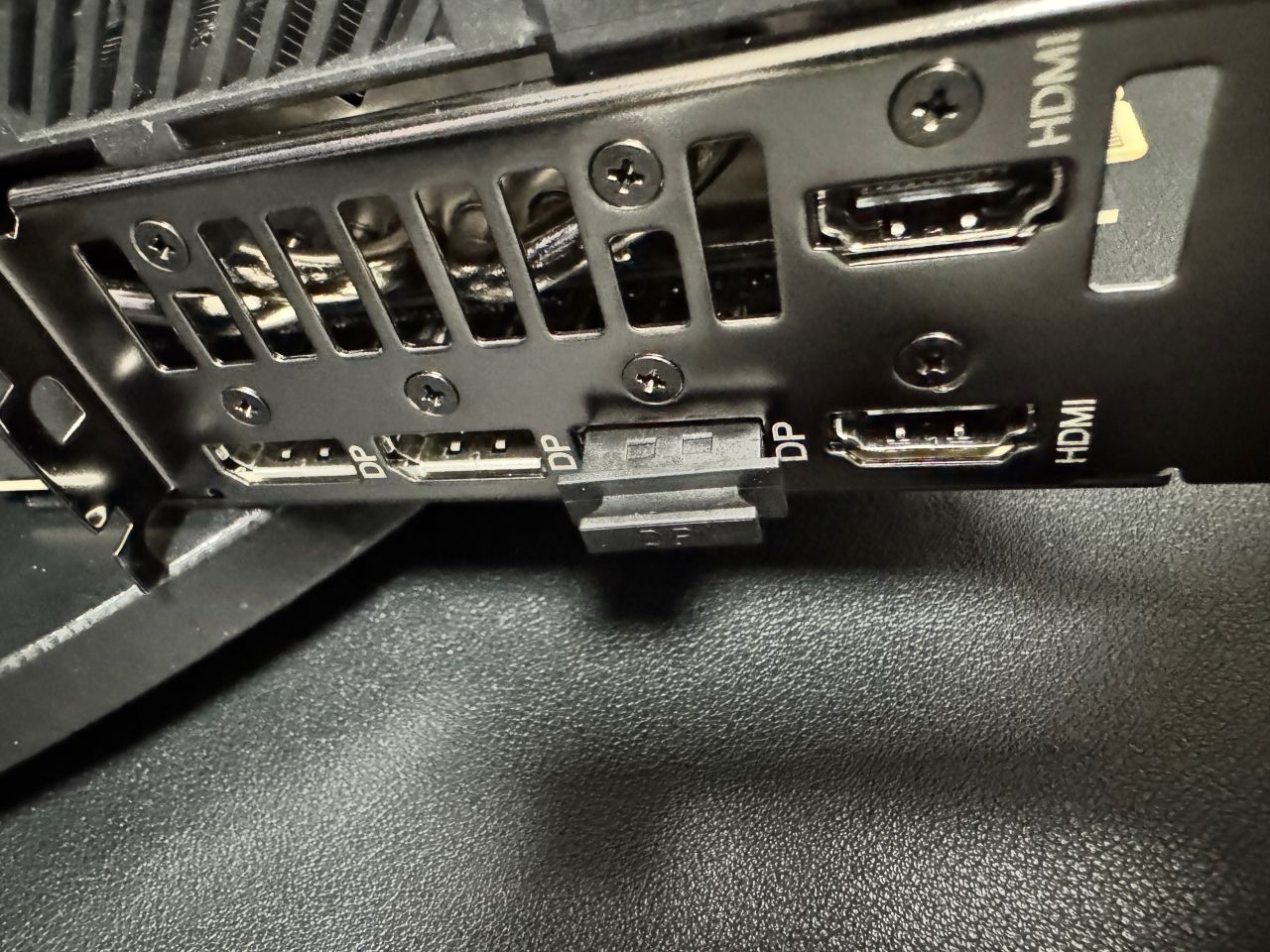 【记录】盒友重度 CS2  9800X3D TUF5070Ti