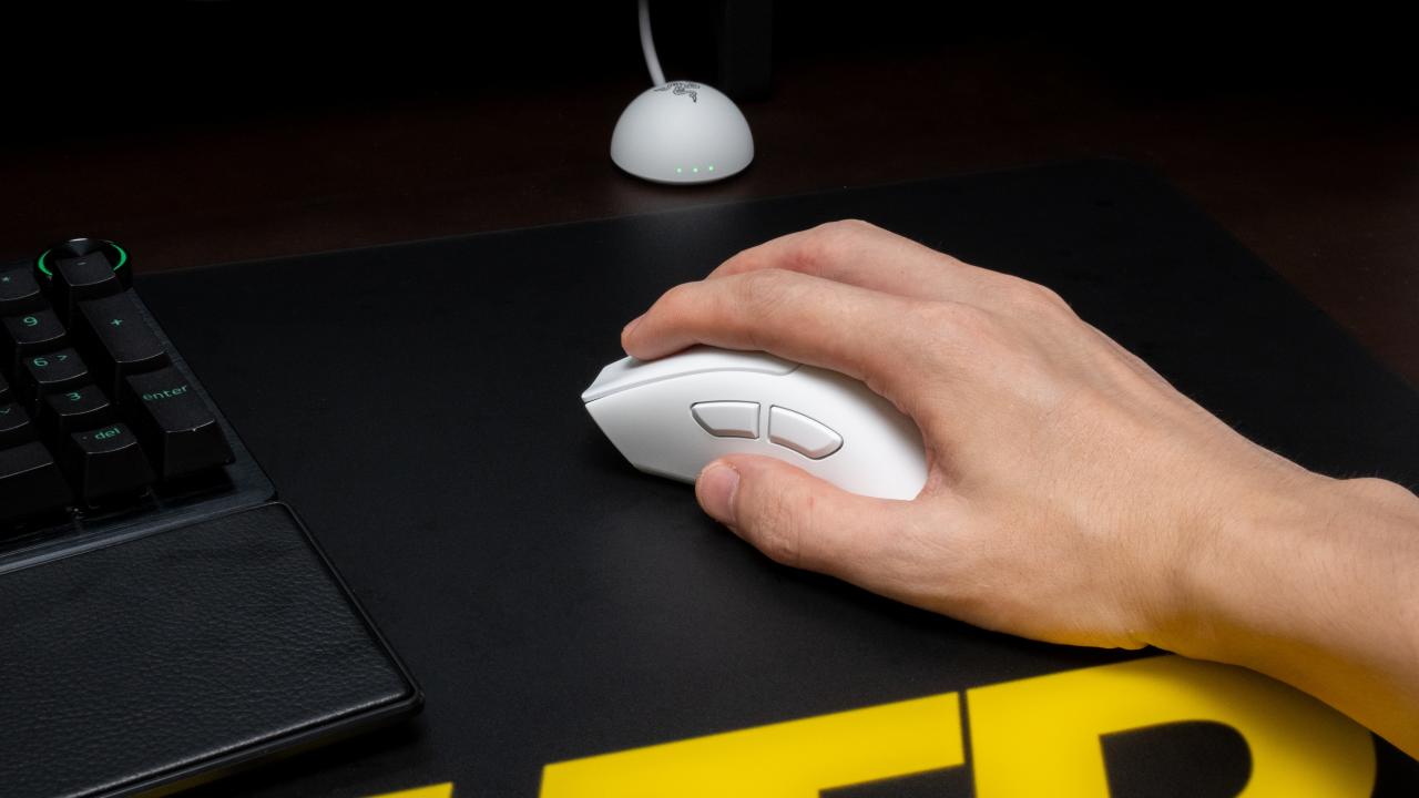 【首发】时隔三年！雷蛇炼狱蝰蛇V4Pro它来了，全面升级！